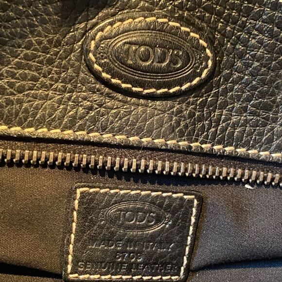 Vintage Tod’s Black Pebbled Leather Baquette Bag New - Picture 8 of 15